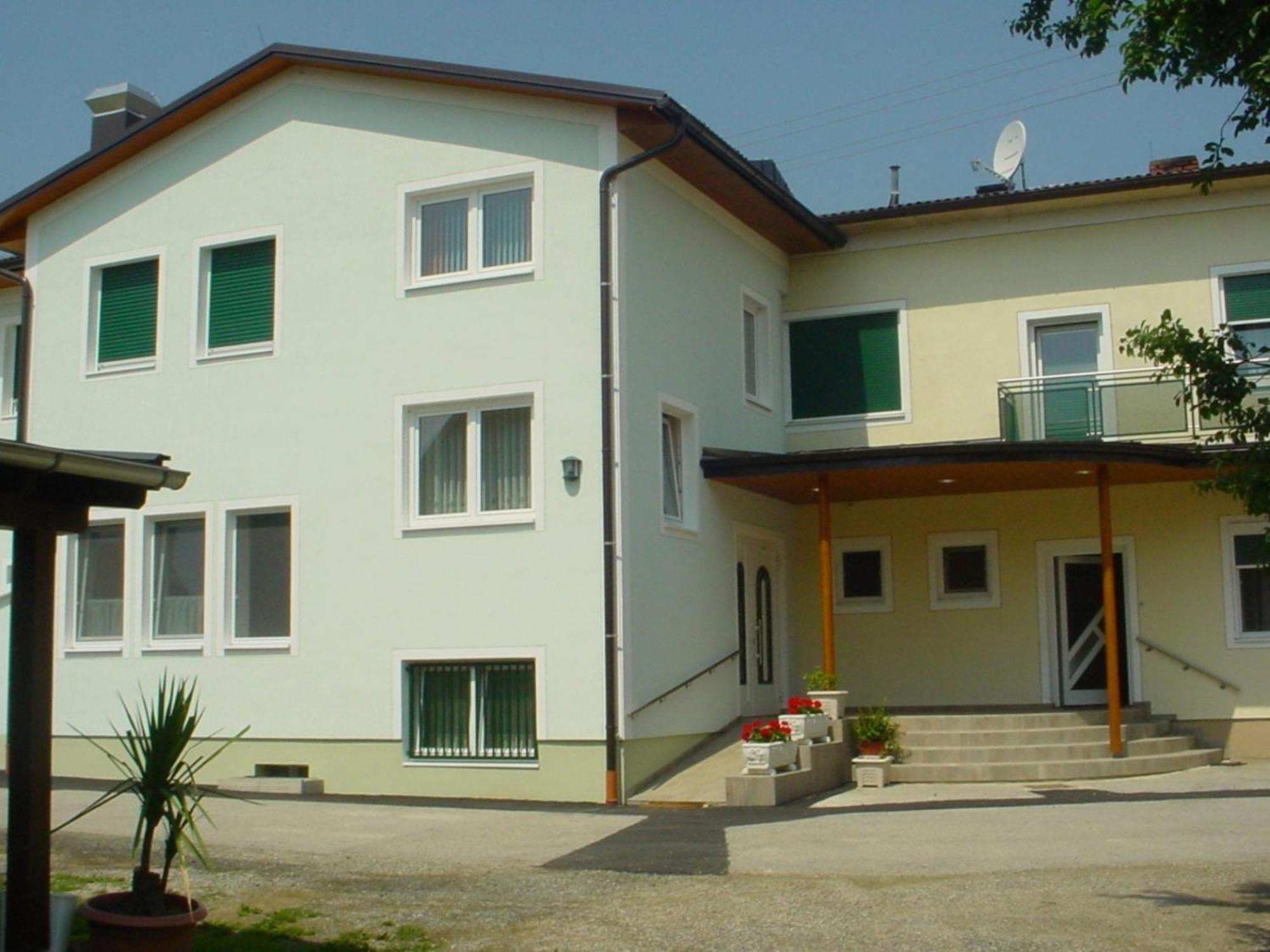 Gasthof Hotel Lang Rauchwart im Burgenland Exteriör bild